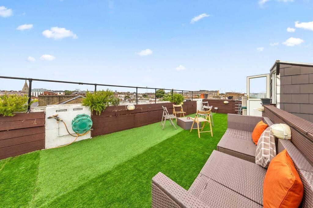 Spacious Sleep 11 With Terrace In Earls Court Ec99 Londres Exterior foto